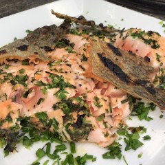 Zalm met tuinkruiden